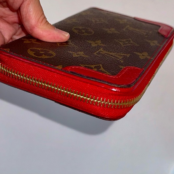 Louis Vuitton Brown and Red Wallet - Picture 3 of 10